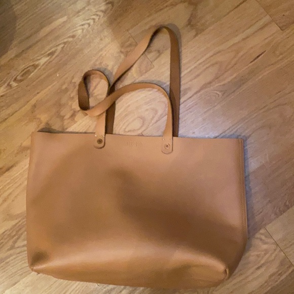 FEED Project Tote Camel Leather Shopping Bag - FEED a 100 - Picture 2 of 12